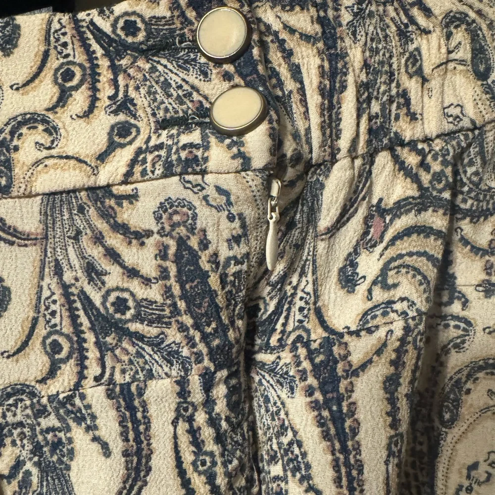 Anthropologie Paisley Print Balloon Harem Pants - Picture 4 of 8
